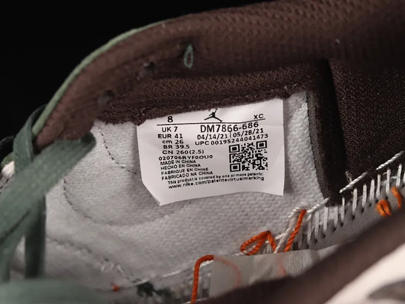 All Categories Air Jordan Jordan Series Basketball Shoes Air Jordan 1 Low Travis Scott x Air Jordan 1 Low OG AJ1 Joe 1 Reversed Overhook Joint Style Casual Sports Basketball Shoes DM7866-686